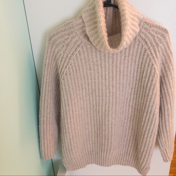 Madewell Sweaters - Madewell Tan/Cream Turtleneck Sweater M